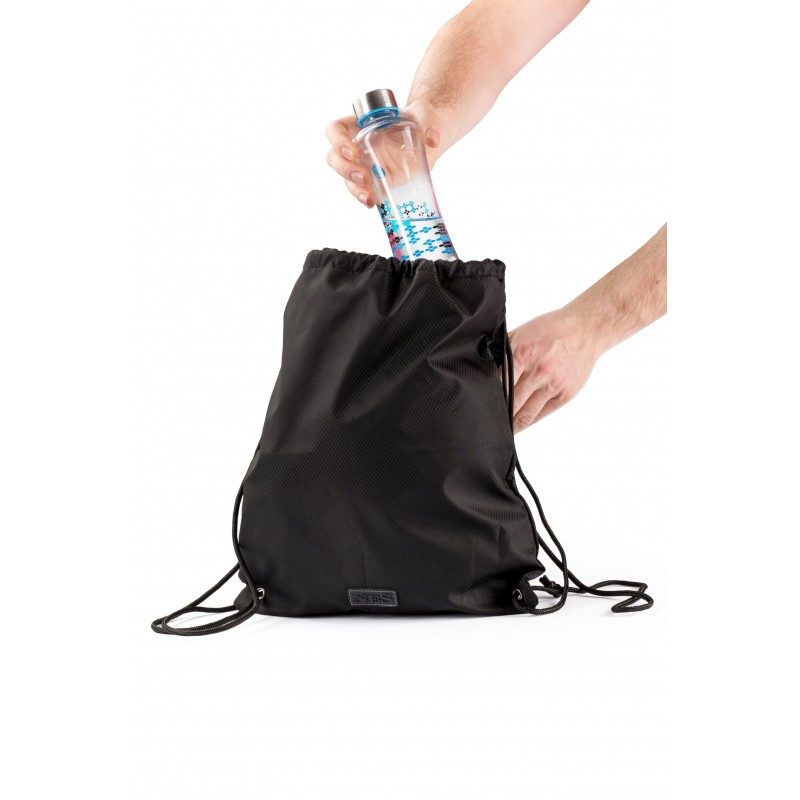 Višenamenska vrećica je vrlo korisna, namenjena za svakodnevnu upotrebu, sportske aktivnosti ili izlete. Primerena za muškarce i žene.